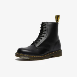 Dr. Martens "1460 Smooth Leather Lace Up Boots" M - Black -Manorphx Shop 11822006