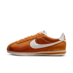 Nike "Cortez TXT" M - Monarch / Sail / Muslin