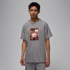 Air Jordan "Black Toe Photograph Tee" M - Grey