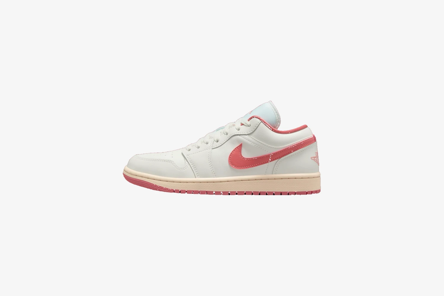 Air Jordan "1 Low" W - Sail / Pink Salt / Guava Ice 1 Air Jordan "1 Low" W - Sail / Pink Salt / Guava Ice