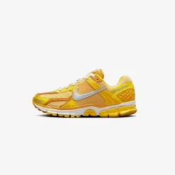Nike "Zoom Vomero 5" M - Yellow Strike / Metallic Silver