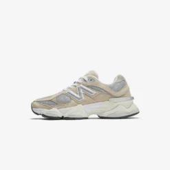 New Balance "9060" M - Beige / Grey