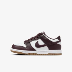 Nike "Dunk Low" GS - White / Burgundy Crush