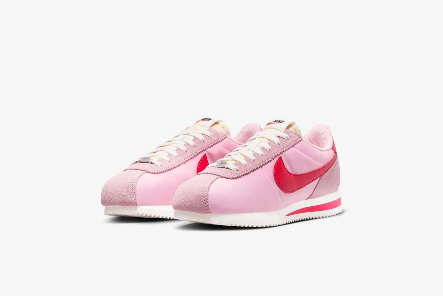 Nike "Cortez TXT" W - Medium Soft Pink / Red / Sail 2 Nike "Cortez TXT" W - Medium Soft Pink / Red / Sail - Image 2
