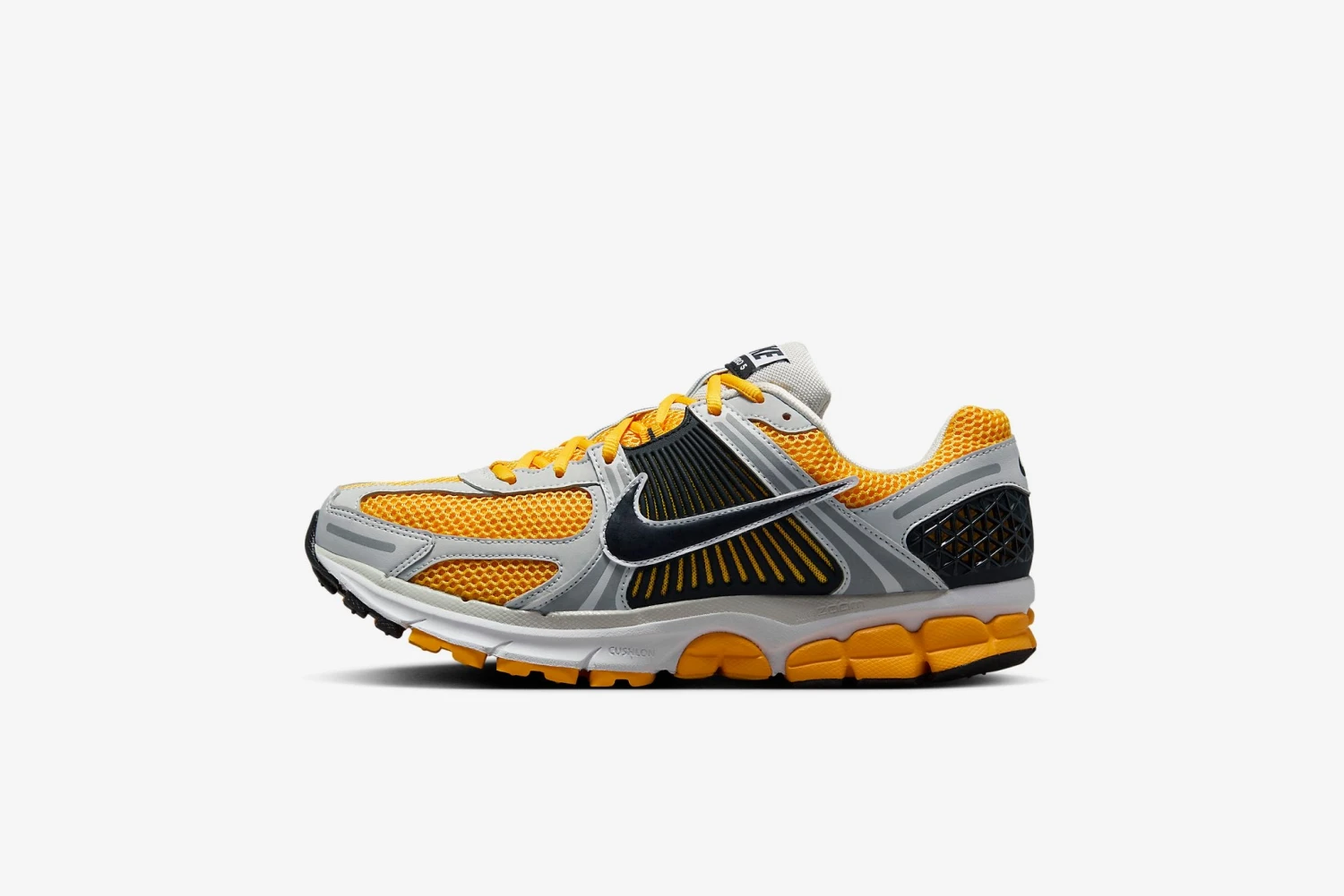 Nike "Vomero 5 MS" M - Photon Dust / University Gold / Black 1 Nike "Vomero 5 MS" M - Photon Dust / University Gold / Black