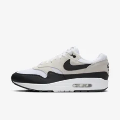 Nike "Air Max 1 Essential" M - White / Black / Summit White