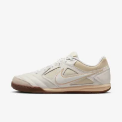 Nike "Gato" M - Sail / Lt Khaki / White