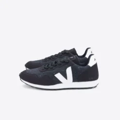Veja "SDU Res Flannel" W - Dark / White