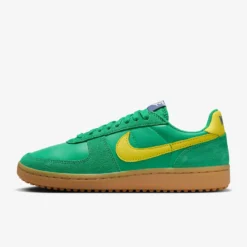 Nike "Field General" W - Stadium Green / Lightening / Sail