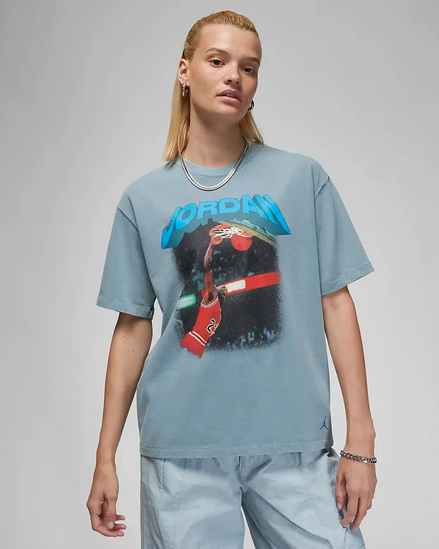 Jordan "(Her)itage Graphic Tee" W - Ozone Blue 1 Jordan "(Her)itage Graphic Tee" W - Ozone Blue
