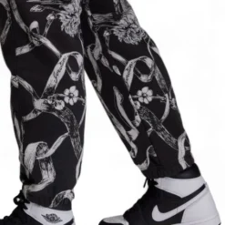 Jordan "Brooklyn Fleece Printed Pants" W - Off Noir / Black -Manorphx Shop a8c9bdf3b587f31d51ea96edeb599b30