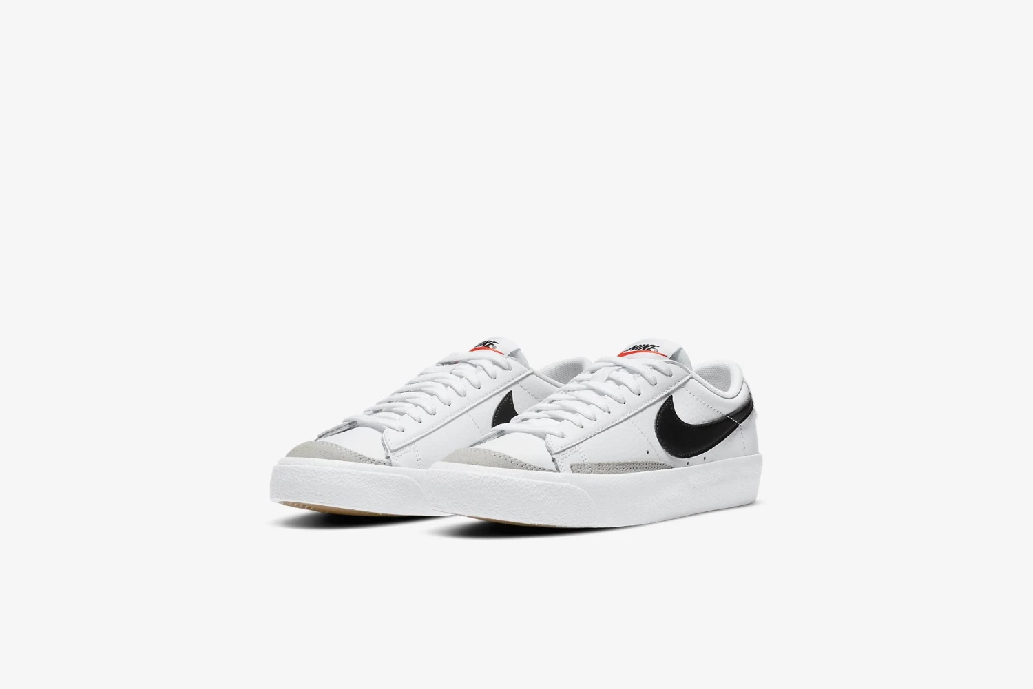 Nike "Blazer Low '77" GS - White / Black / Orange 4 Nike "Blazer Low '77" GS - White / Black / Orange - Image 4