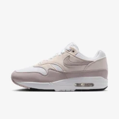 Nike "Air Max 1" W - White / Platinum Violet / Phantom
