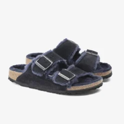 Birkenstock "Arizona Shearling" M - Midnight (Regular Fit) 5 Birkenstock "Arizona Shearling" M - Midnight (Regular Fit) -Manorphx Shop ariznoa fur navy pair 9e1a50ef 161d 447d ab46 ed9e86127299