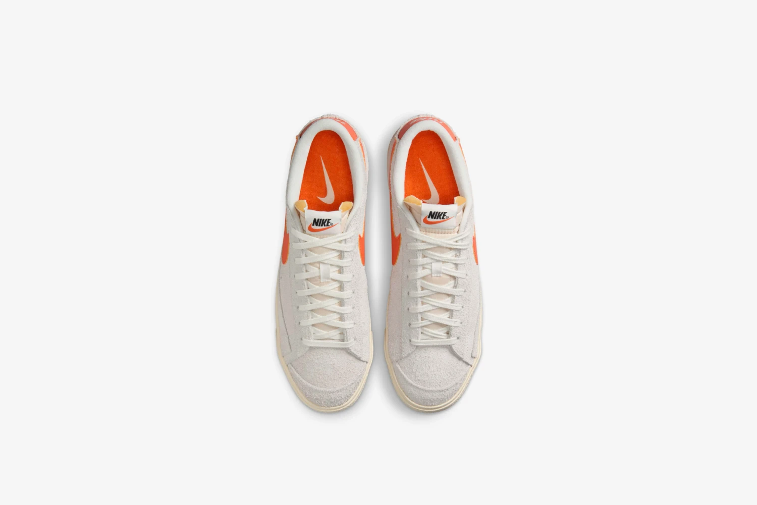 Nike "Blazer Low '77 PRM" M - Summit White / Safety Orange 2 Nike "Blazer Low '77 PRM" M - Summit White / Safety Orange - Image 2
