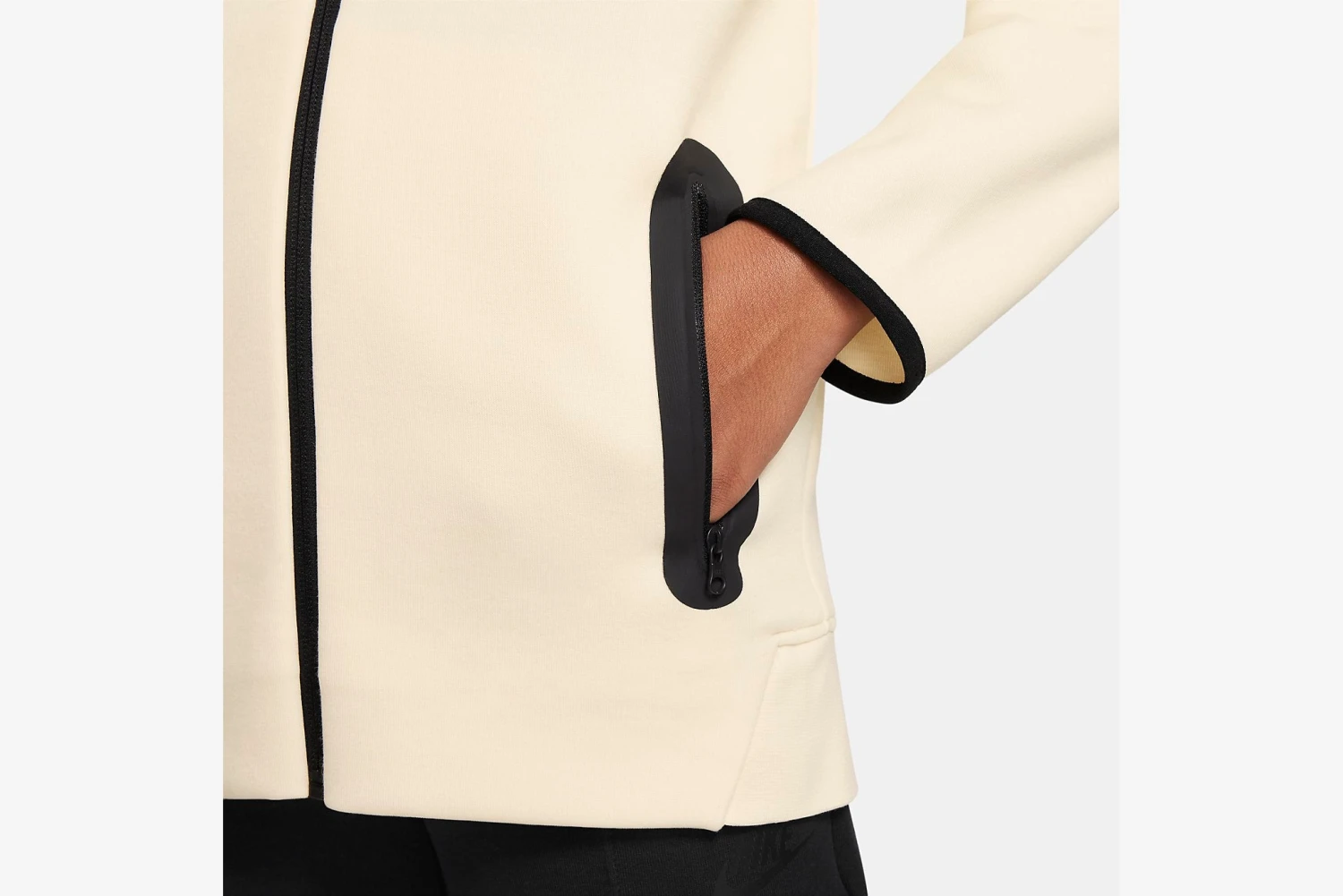 Nike "Nike Sportswear Tech Fleece Big Kids'" K - Coconut Milk / Black 4 Nike "Nike Sportswear Tech Fleece Big Kids'" K - Coconut Milk / Black - Image 4