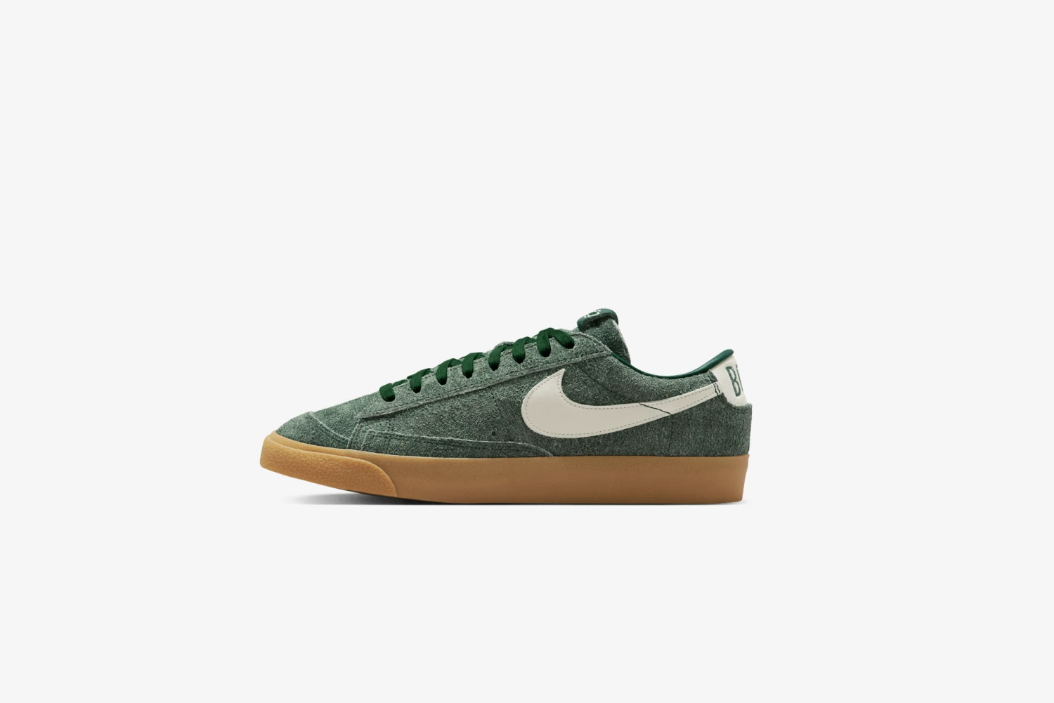 Nike "Blazer Low Book Chevy QS" M - Team Dark Green / Sail / Gum Yellow 1 Nike "Blazer Low Book Chevy QS" M - Team Dark Green / Sail / Gum Yellow