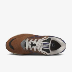 Karhu "Legacy 96" M - Aztec / Sodalite Blue (Trees Of Finland) -Manorphx Shop karhu legacy 96 m aztec sodalite blue f806037 2