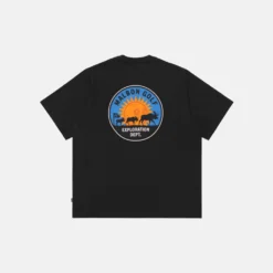 Malbon "Exploration Dept SS Tee" M - Black