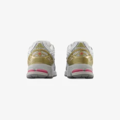 New Balance " 1906R" M - Silver Metallic / Dragon Berry / Gold -Manorphx Shop nb 1